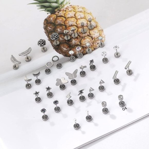 18 Pairs Stainless Steel Stud Earrings Set for Women Men Star Moon flowe… - Picture 6 of 15